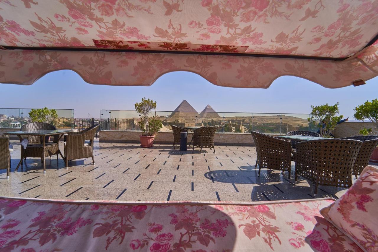 Hotel Pyramids Quen 3*
